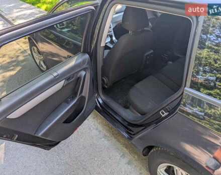 Черный Фольксваген Пассат, объемом двигателя 1.97 л и пробегом 248 тыс. км за 8800 $, фото 18 на Automoto.ua