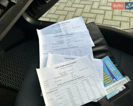 Чорний Фольксваген Пассат, об'ємом двигуна 2 л та пробігом 254 тис. км за 10600 $, фото 33 на Automoto.ua