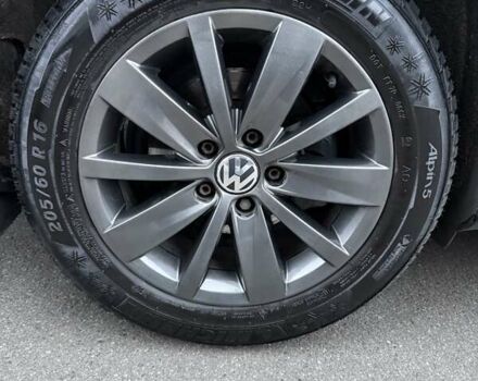 Черный Фольксваген Пассат, объемом двигателя 1.97 л и пробегом 285 тыс. км за 9800 $, фото 7 на Automoto.ua