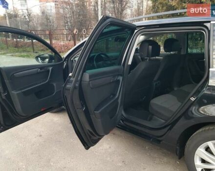 Черный Фольксваген Пассат, объемом двигателя 1.8 л и пробегом 165 тыс. км за 10799 $, фото 23 на Automoto.ua