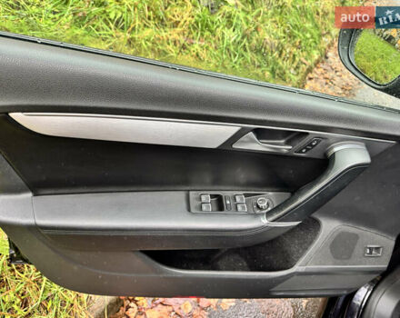 Чорний Фольксваген Пассат, об'ємом двигуна 1.97 л та пробігом 333 тис. км за 10500 $, фото 27 на Automoto.ua