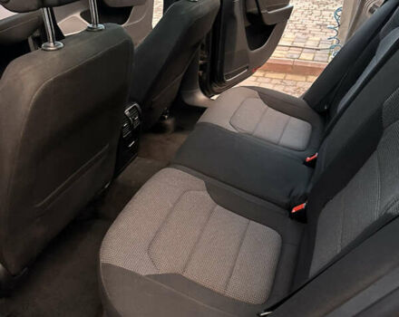 Черный Фольксваген Пассат, объемом двигателя 1.97 л и пробегом 321 тыс. км за 9800 $, фото 7 на Automoto.ua