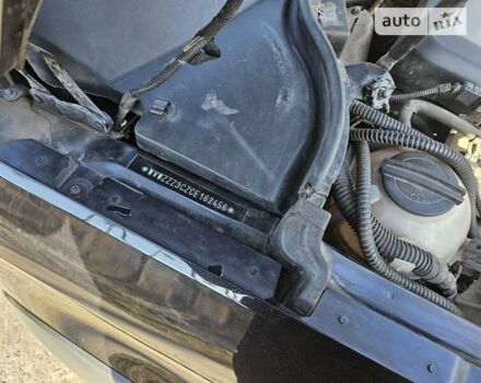 Черный Фольксваген Пассат, объемом двигателя 2 л и пробегом 289 тыс. км за 13700 $, фото 110 на Automoto.ua