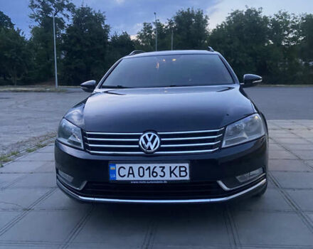 Чорний Фольксваген Пассат, об'ємом двигуна 1.97 л та пробігом 230 тис. км за 12400 $, фото 3 на Automoto.ua