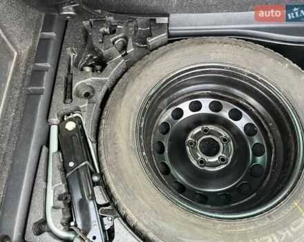 Чорний Фольксваген Пассат, об'ємом двигуна 1.97 л та пробігом 294 тис. км за 13000 $, фото 22 на Automoto.ua