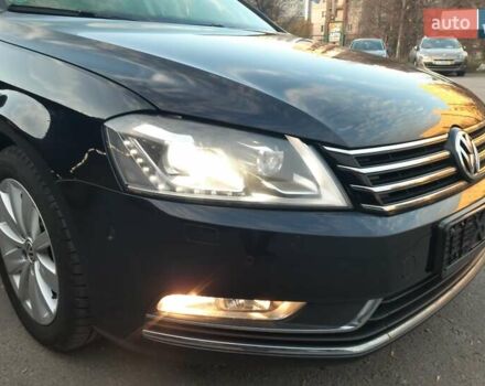 Черный Фольксваген Пассат, объемом двигателя 1.8 л и пробегом 165 тыс. км за 10799 $, фото 76 на Automoto.ua