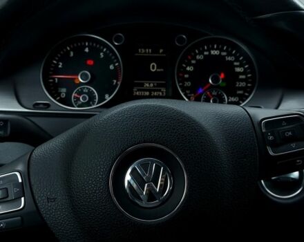 Черный Фольксваген Пассат, объемом двигателя 1.4 л и пробегом 243 тыс. км за 9000 $, фото 15 на Automoto.ua