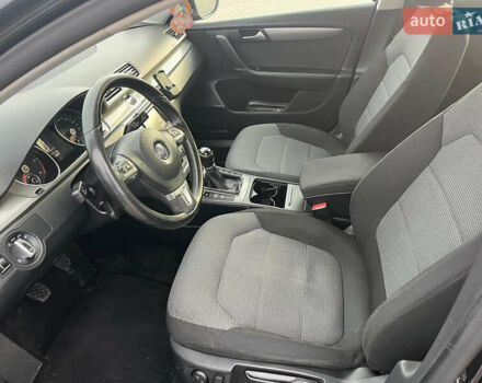 Черный Фольксваген Пассат, объемом двигателя 2 л и пробегом 359 тыс. км за 10700 $, фото 5 на Automoto.ua