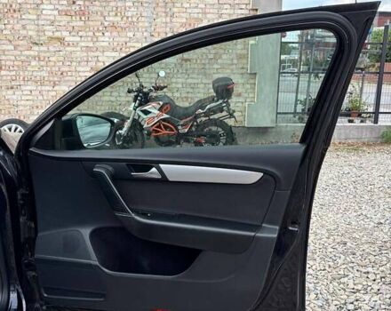 Черный Фольксваген Пассат, объемом двигателя 2 л и пробегом 298 тыс. км за 10299 $, фото 19 на Automoto.ua