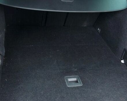 Черный Фольксваген Пассат, объемом двигателя 1.4 л и пробегом 243 тыс. км за 9000 $, фото 7 на Automoto.ua