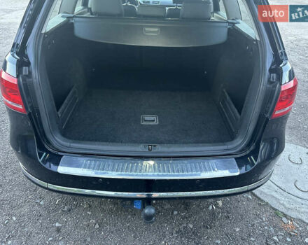 Черный Фольксваген Пассат, объемом двигателя 1.6 л и пробегом 301 тыс. км за 9500 $, фото 35 на Automoto.ua