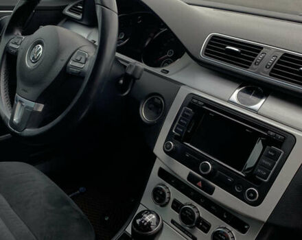 Чорний Фольксваген Пассат, об'ємом двигуна 2 л та пробігом 287 тис. км за 12500 $, фото 31 на Automoto.ua