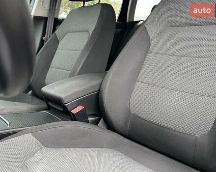 Черный Фольксваген Пассат, объемом двигателя 1.97 л и пробегом 250 тыс. км за 10000 $, фото 10 на Automoto.ua