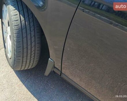 Чорний Фольксваген Пассат, об'ємом двигуна 1.6 л та пробігом 325 тис. км за 9100 $, фото 1 на Automoto.ua