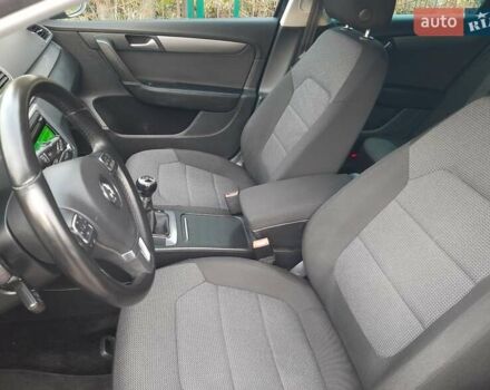 Черный Фольксваген Пассат, объемом двигателя 1.8 л и пробегом 165 тыс. км за 10799 $, фото 37 на Automoto.ua