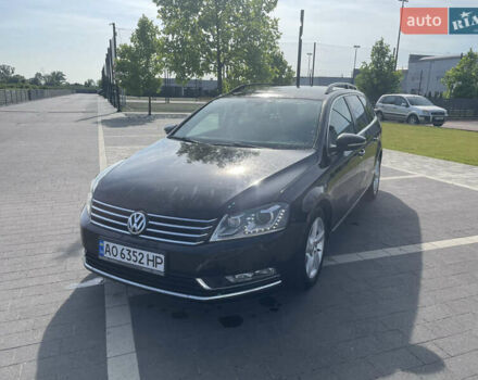 Черный Фольксваген Пассат, объемом двигателя 1.97 л и пробегом 260 тыс. км за 9000 $, фото 15 на Automoto.ua