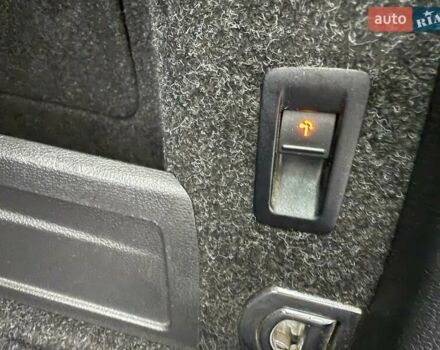 Черный Фольксваген Пассат, объемом двигателя 1.97 л и пробегом 305 тыс. км за 9500 $, фото 21 на Automoto.ua