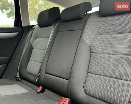 Черный Фольксваген Пассат, объемом двигателя 1.97 л и пробегом 250 тыс. км за 10000 $, фото 17 на Automoto.ua