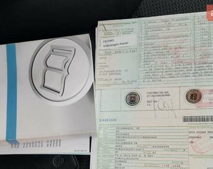 Черный Фольксваген Пассат, объемом двигателя 1.8 л и пробегом 165 тыс. км за 10799 $, фото 75 на Automoto.ua