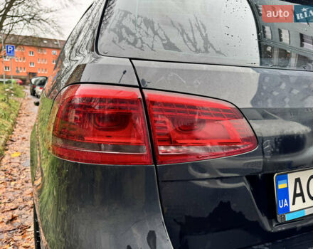 Чорний Фольксваген Пассат, об'ємом двигуна 1.97 л та пробігом 333 тис. км за 10500 $, фото 8 на Automoto.ua