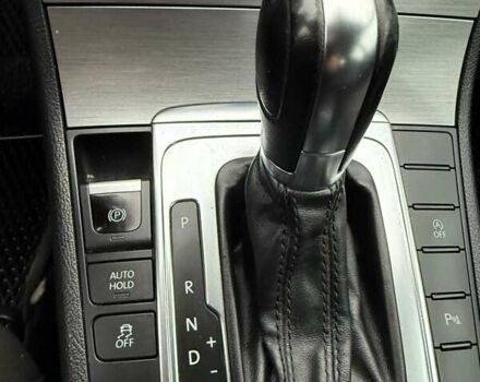 Черный Фольксваген Пассат, объемом двигателя 1.97 л и пробегом 305 тыс. км за 9500 $, фото 11 на Automoto.ua