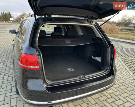 Чорний Фольксваген Пассат, об'ємом двигуна 2 л та пробігом 254 тис. км за 10600 $, фото 17 на Automoto.ua