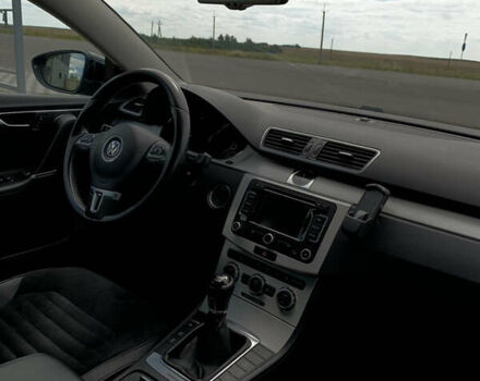 Чорний Фольксваген Пассат, об'ємом двигуна 2 л та пробігом 287 тис. км за 12500 $, фото 19 на Automoto.ua