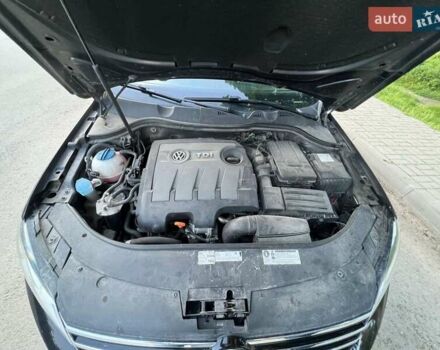 Черный Фольксваген Пассат, объемом двигателя 1.6 л и пробегом 234 тыс. км за 10500 $, фото 1 на Automoto.ua