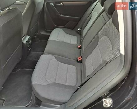 Черный Фольксваген Пассат, объемом двигателя 1.8 л и пробегом 191 тыс. км за 11300 $, фото 19 на Automoto.ua