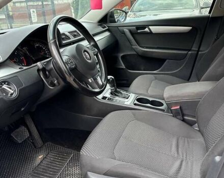 Черный Фольксваген Пассат, объемом двигателя 2 л и пробегом 298 тыс. км за 10299 $, фото 8 на Automoto.ua