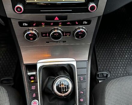 Черный Фольксваген Пассат, объемом двигателя 2 л и пробегом 352 тыс. км за 10800 $, фото 6 на Automoto.ua