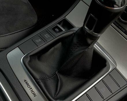 Чорний Фольксваген Пассат, об'ємом двигуна 2 л та пробігом 287 тис. км за 12500 $, фото 32 на Automoto.ua