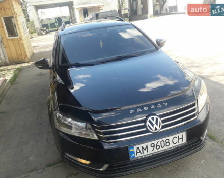 Чорний Фольксваген Пассат, об'ємом двигуна 2 л та пробігом 276 тис. км за 11300 $, фото 4 на Automoto.ua
