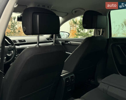 Чорний Фольксваген Пассат, об'ємом двигуна 2 л та пробігом 231 тис. км за 12500 $, фото 17 на Automoto.ua