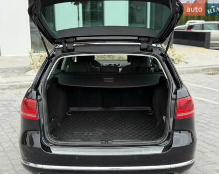 Черный Фольксваген Пассат, объемом двигателя 1.97 л и пробегом 290 тыс. км за 12550 $, фото 10 на Automoto.ua