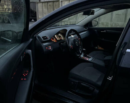 Черный Фольксваген Пассат, объемом двигателя 1.9 л и пробегом 270 тыс. км за 11500 $, фото 6 на Automoto.ua