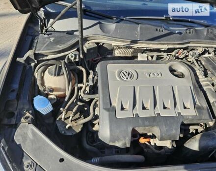 Черный Фольксваген Пассат, объемом двигателя 2 л и пробегом 289 тыс. км за 13700 $, фото 42 на Automoto.ua