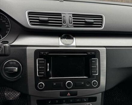 Черный Фольксваген Пассат, объемом двигателя 1.97 л и пробегом 305 тыс. км за 9500 $, фото 10 на Automoto.ua