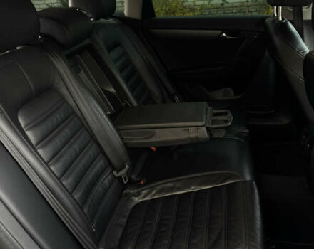 Чорний Фольксваген Пассат, об'ємом двигуна 1.97 л та пробігом 336 тис. км за 11000 $, фото 22 на Automoto.ua