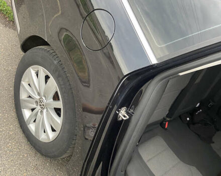 Чорний Фольксваген Пассат, об'ємом двигуна 1.97 л та пробігом 230 тис. км за 12400 $, фото 9 на Automoto.ua