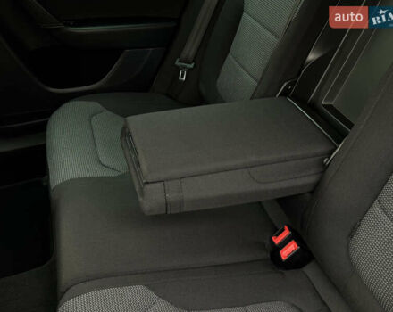 Чорний Фольксваген Пассат, об'ємом двигуна 2 л та пробігом 231 тис. км за 12500 $, фото 19 на Automoto.ua