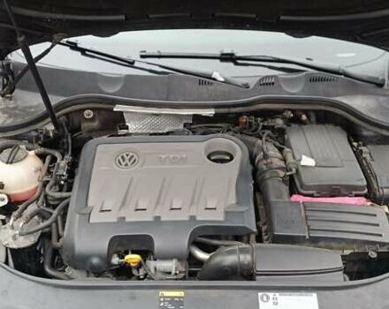 Черный Фольксваген Пассат, объемом двигателя 1.97 л и пробегом 251 тыс. км за 12999 $, фото 16 на Automoto.ua