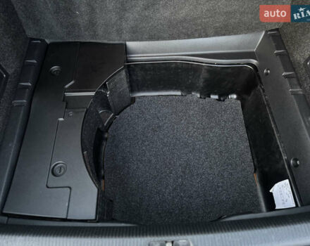 Черный Фольксваген Пассат, объемом двигателя 1.6 л и пробегом 213 тыс. км за 11900 $, фото 93 на Automoto.ua