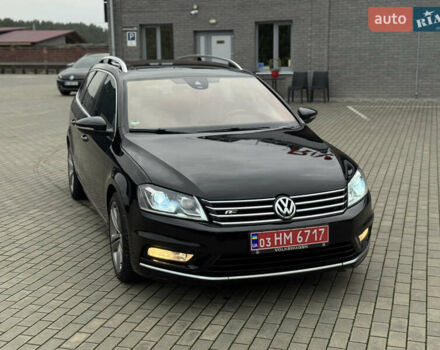 Чорний Фольксваген Пассат, об'ємом двигуна 2 л та пробігом 249 тис. км за 13200 $, фото 2 на Automoto.ua