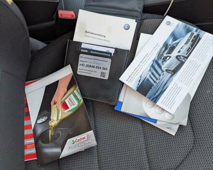 Чорний Фольксваген Пассат, об'ємом двигуна 1.97 л та пробігом 258 тис. км за 13000 $, фото 20 на Automoto.ua