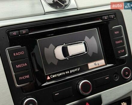 Чорний Фольксваген Пассат, об'ємом двигуна 2 л та пробігом 283 тис. км за 11300 $, фото 56 на Automoto.ua