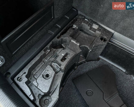 Черный Фольксваген Пассат, объемом двигателя 1.6 л и пробегом 213 тыс. км за 11900 $, фото 94 на Automoto.ua