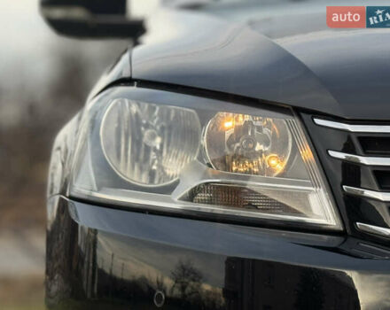 Черный Фольксваген Пассат, объемом двигателя 1.6 л и пробегом 213 тыс. км за 11900 $, фото 14 на Automoto.ua