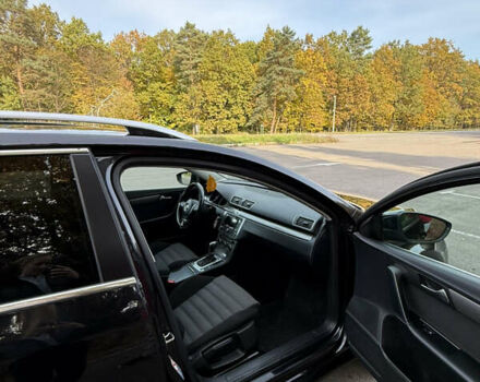 Черный Фольксваген Пассат, объемом двигателя 2 л и пробегом 243 тыс. км за 12500 $, фото 18 на Automoto.ua