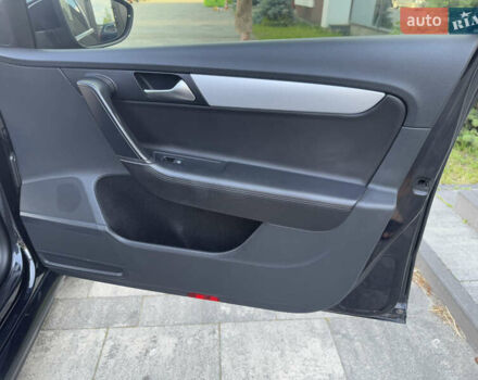 Черный Фольксваген Пассат, объемом двигателя 2 л и пробегом 258 тыс. км за 13500 $, фото 18 на Automoto.ua